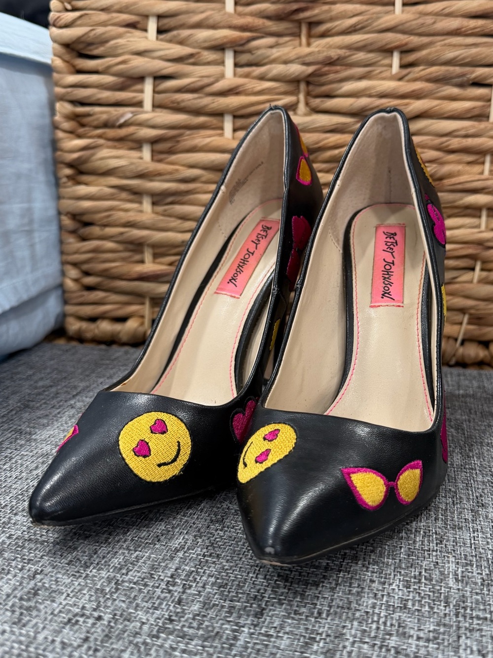 Betsey Johnson Black Pointed-Toe Pumps with Pink and Yellow Emoji Embroidery